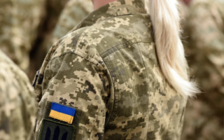 Жінки віком 18-25 років повинні проходити базову військову підготовку, – Соломія Бобровська