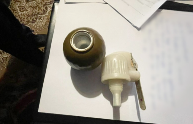 В Чернигове правоохранители изъяли у мужчины ручную гранату