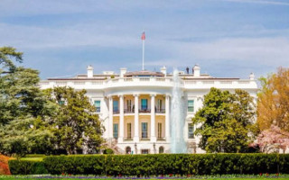 Дональд Трамп провів телефонну розмову з путіним — WP