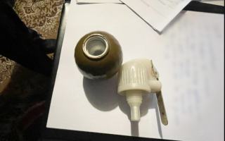 У Чернігові правоохоронці вилучили у чоловіка ручну гранату