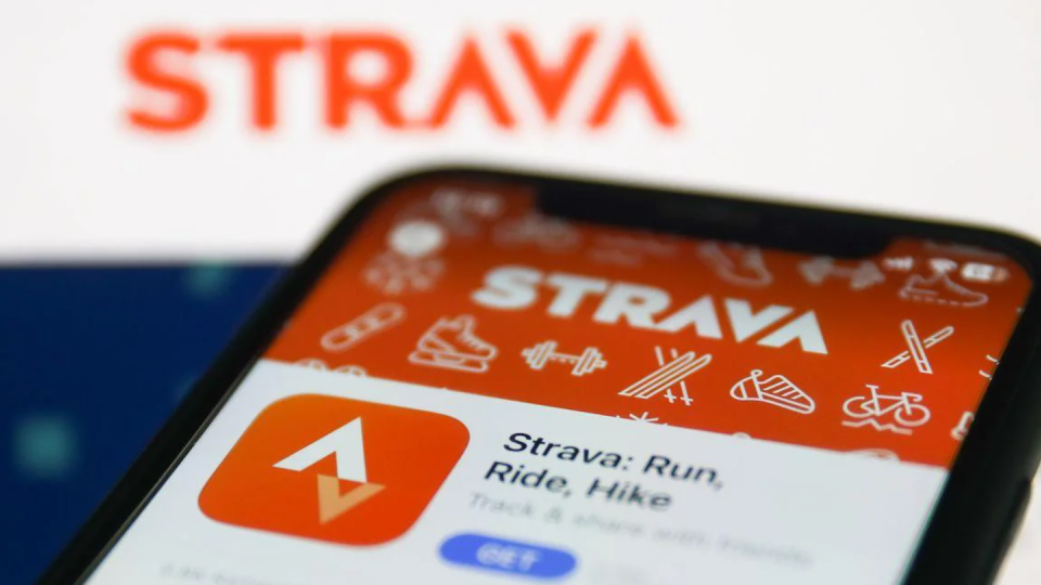 Фітнес-додаток Strava розкриває конфіденційну інформацію про своїх користувачів