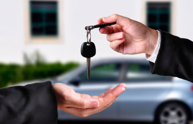 Как облагается налогом передача автомобиля физлицом другому физлицу по доверенности — разъяснение