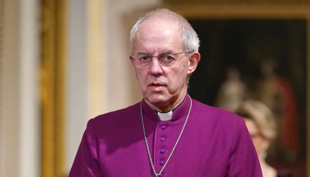 Глава Англиканской церкви уходит в отставку после отчета о насилии над детьми