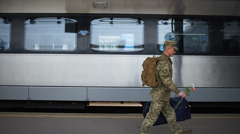 Чи враховується час служби в армії під час мобілізації в трудовий стаж для відпустки