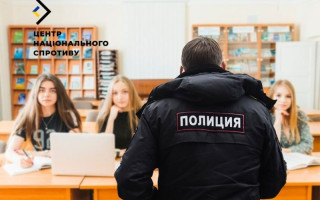 Росія агітує школярів в окупації бути поліцейськими — Центр нацспротиву пояснив, для чого це