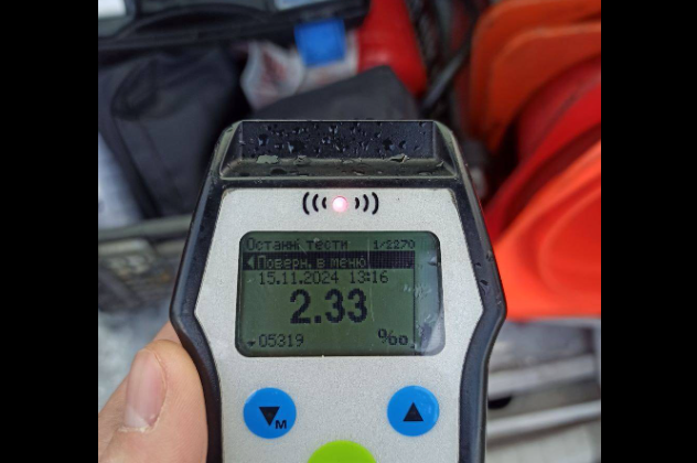 В Хмельницкой области работник СТО пьяным катался на машине клиента