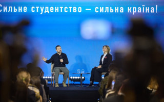 В держінститутах існує кадрова криза через втрати на війні – Володимир Зеленський