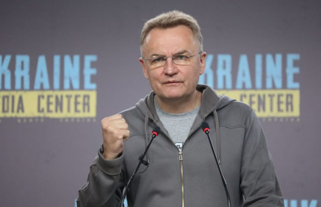 Мэр Львова предложил финансовое сотрудничество общин для поддержки армии и местных потребностей