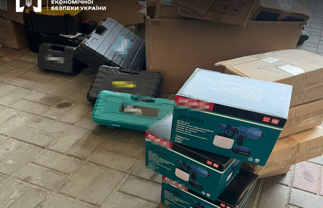 В Одесской области разоблачили канал сбыта китайских подделок под видом брендовых инструментов