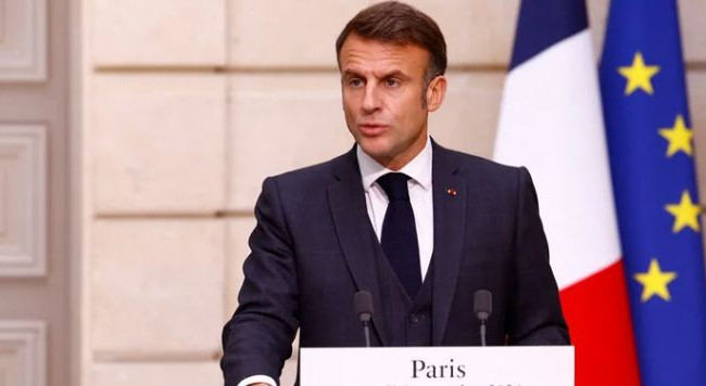 Макрон о снятии запрета на удары ракетами ATACMS вглубь РФ: Правильное решение