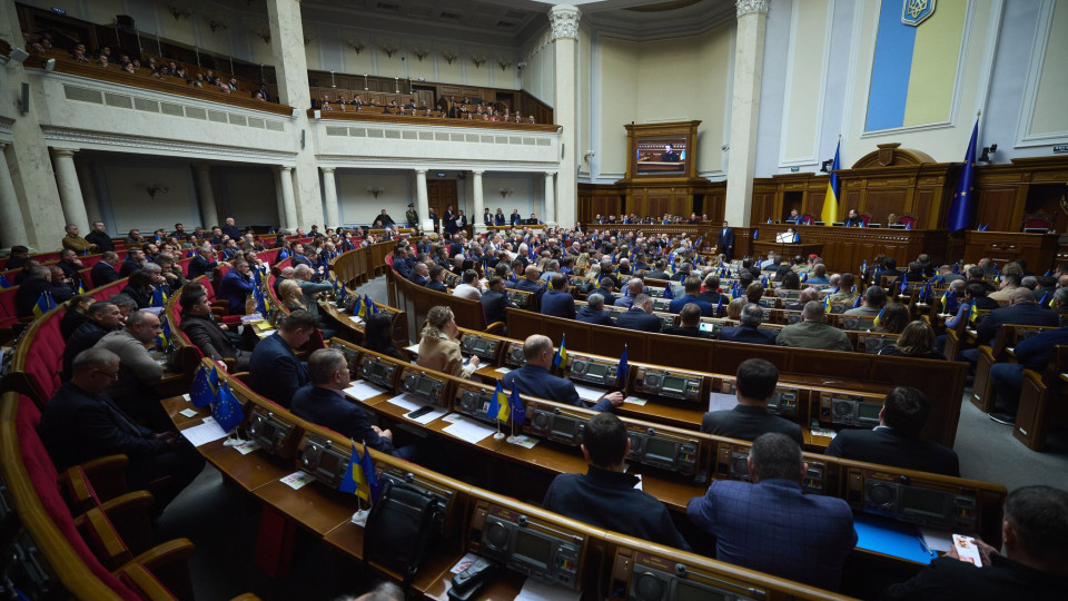 До закону про бюджет внесли норму про доплату суддям місцевих судів 10,5 тисяч грн, але вона не запрацює без окремого закону