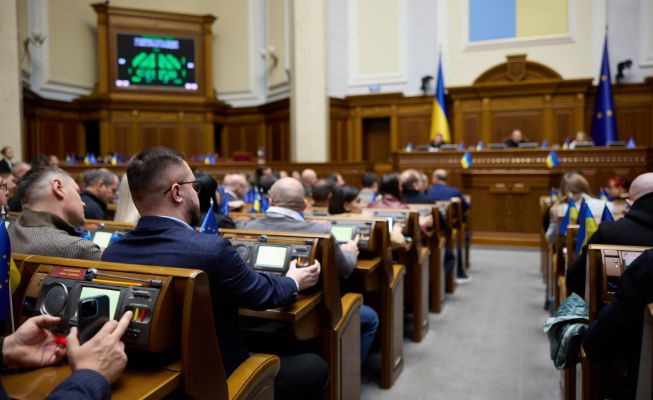 Верховна Рада схвалила законопроект про заборону зйомки на вулиці непублічних громадян, якщо вони проти цього