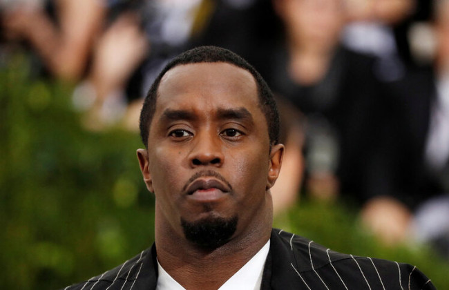 Телефон рэпера Шона «Дидди» Комбса продается «на черном рынке» после того, как прокуроры обвинили его в звонках свидетелям из тюрьмы