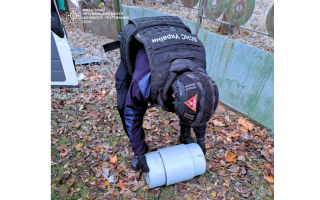 На Київщині бойову частину БпЛА виявили на території приватного домогосподарства