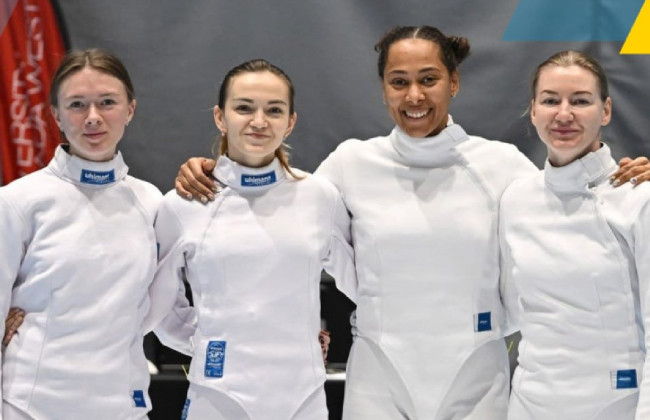 Украинские шпажистки завоевали «серебро» на Кубке мира в Ванкувере