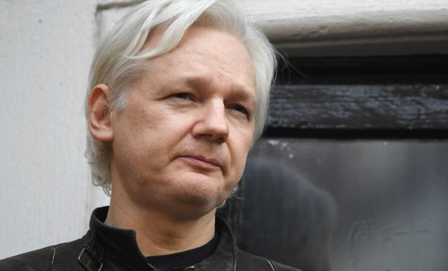 Конгрессмены США призвали помиловать основателя WikiLeaks Джулиана Ассанжа