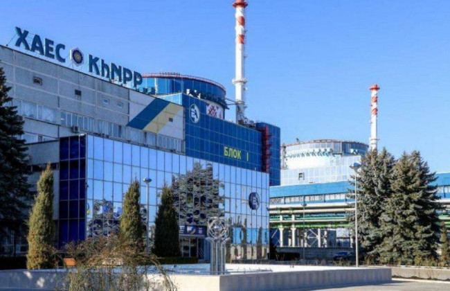 Маляр із 22-річним стажем, яку звільнили через «недостатню кваліфікацію», домоглася через суд поновлення на посаді — деталі справи