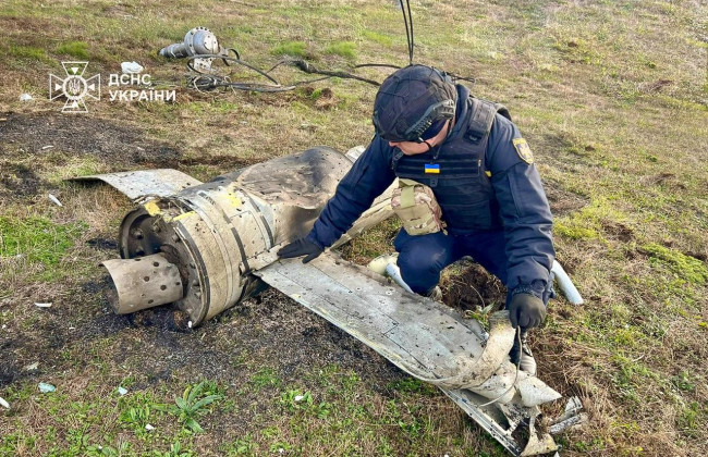 В ГСЧС заявили о повреждениях в 14 регионах в результате массированного удара России