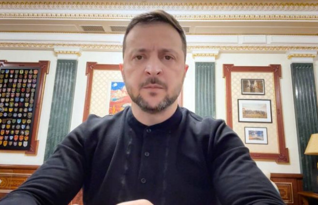 Зеленский заявил, что нужно ходить в укрытие во время воздушной тревоги, независимо от заявлений Путина