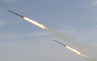 Під час тривоги російські ракети влучили в об'єкт інфраструктури на Львівщині