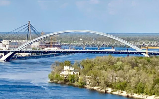 Збитки на 3,5 млн грн – заступника директора КП підозрюють у недбалості при будівництві Подільського мосту