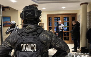 Колишнього радника Міноборони та ексдепутата підозрюють у розкраданні понад $10 млн на закупівлі форми для ЗСУ