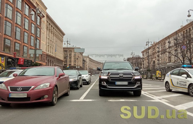 В центре Киева 1 декабря ограничат движение транспорта — известна причина