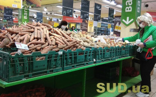 Яйца подорожали на 101%, а морковь на 207% — как изменились цены на продукты за три года войны