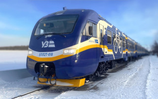 Укрзалізниця на деякий час змінює низку маршрутів потягів