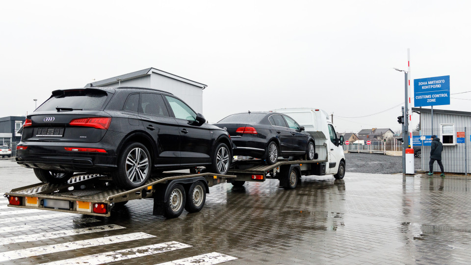 Верховна Рада схвалила законопроект про конфіскацію автомобілів як додаткового адміністративного стягнення за порушення митних правил