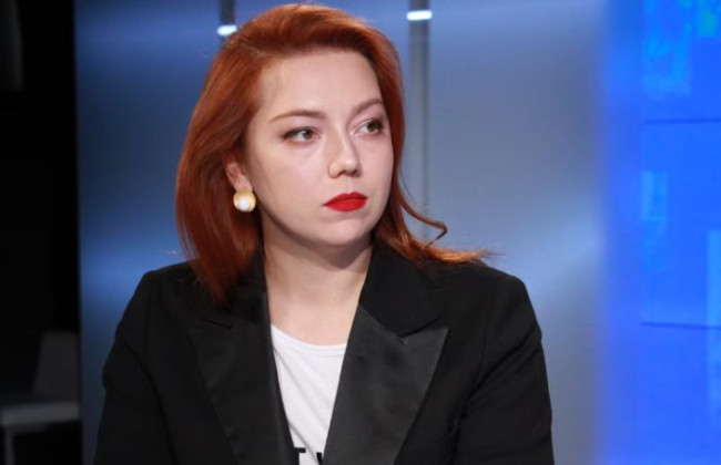 Рада досрочно прекратила полномочия депутата Алены Шкрум