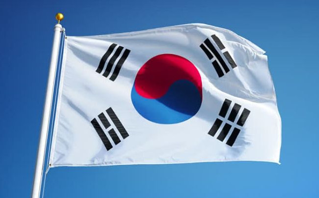 В Южной Корее ввели военное положение