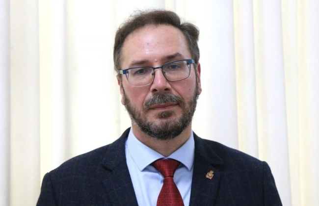 Директор Нацмузея истории Украины Федор Андрощук не вернулся из загранкомандировки, — член Комитета по нацбезопасности Бобровская