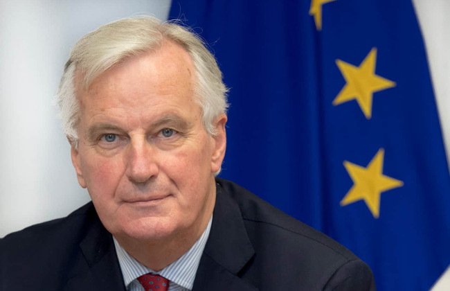 Эмманюэль Макрон отправил в отставку премьера Мишеля Барнье