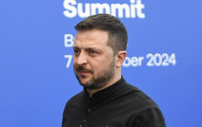 Владимир Зеленский может приехать в Париж на открытие Нотр-Дама — Le Monde