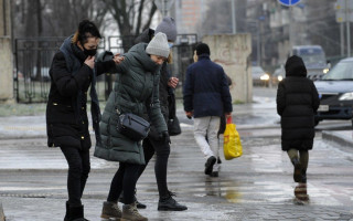 В Киеве до конца суток 6 декабря на дорогах сохранится гололедица