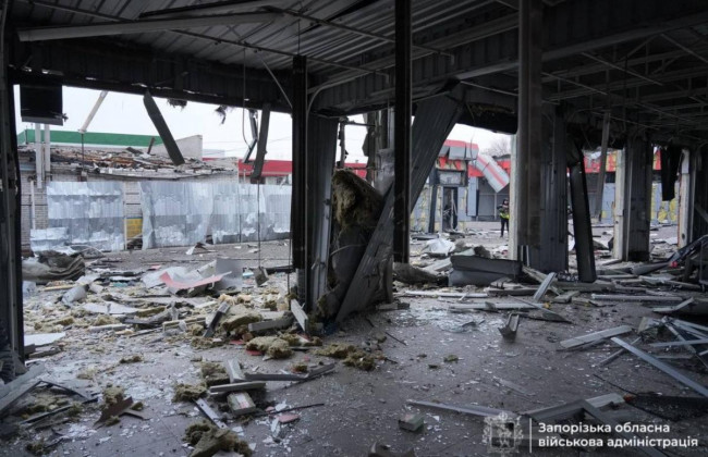 Российский авиаудар по Запорожью – люди сгорели заживо в авто, среди погибших есть дети