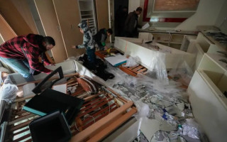 У Дамаску розграбували резиденцію Башара Асада після повалення його режиму – відео