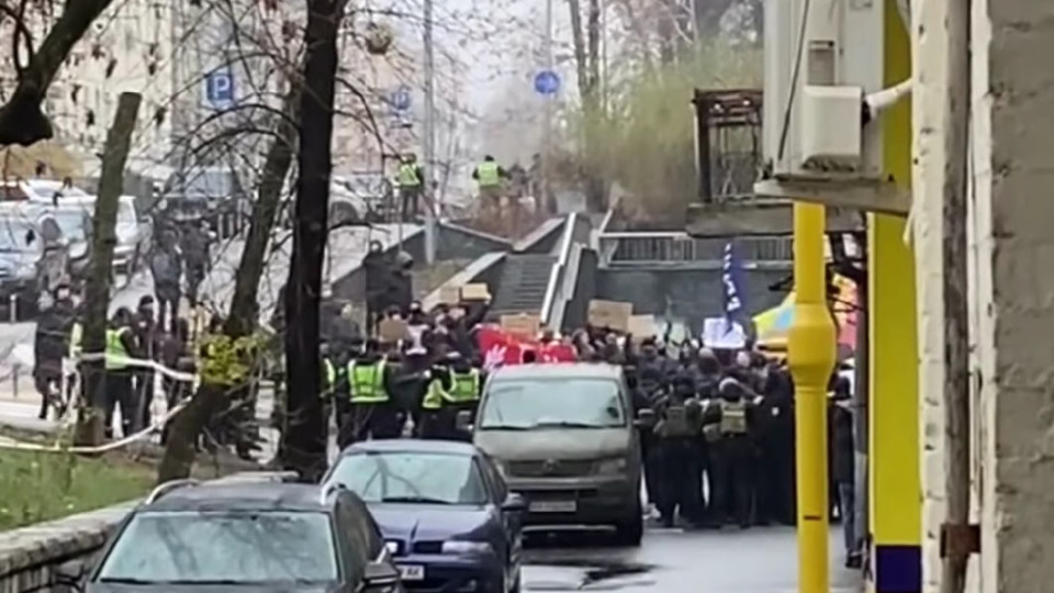 У Києві невідомі напали на учасників ЛГБТ-заходу