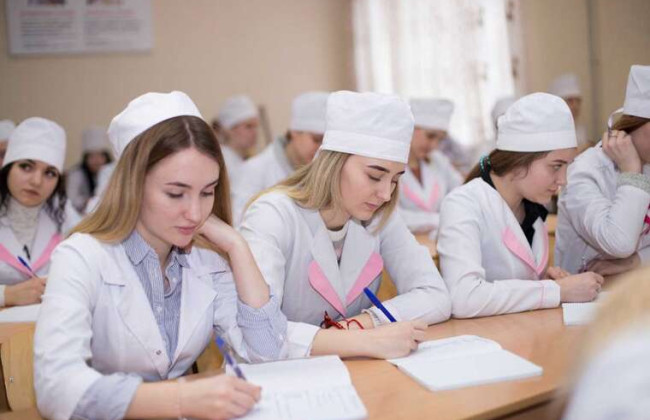 Медицинские университеты могут расформировать в обычные вузы