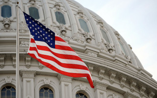 США виділяють Україні кредит у $20 млрд із погашенням за рахунок доходів від заморожених російських активів