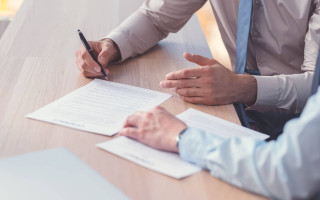 Суд відхилив вимогу фінкомпанії у стягненні боргу через психічний стан позичальника під час укладення кредитного договору