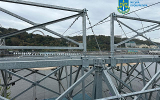 Загибель юнака на канатній дорозі через Дніпро в Києві – підозрюють п’ятьох осіб