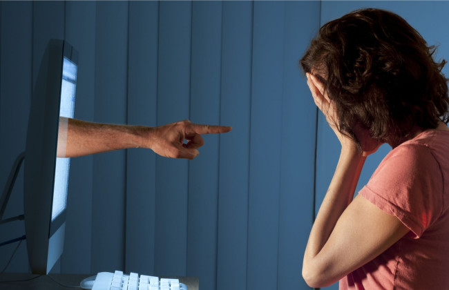 Как распознать домашнее кибернасилие и куда обратиться за помощью