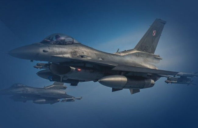 Польша подняла авиацию из-за массированного российского обстрела Украины