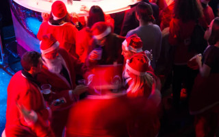 Співробітницю Букінгемського палацу арештували за бійку на різдвяній вечірці в барі