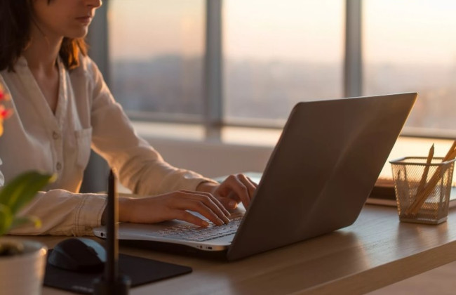 Как оплачивать дистанционную работу — разъяснение Гоструда