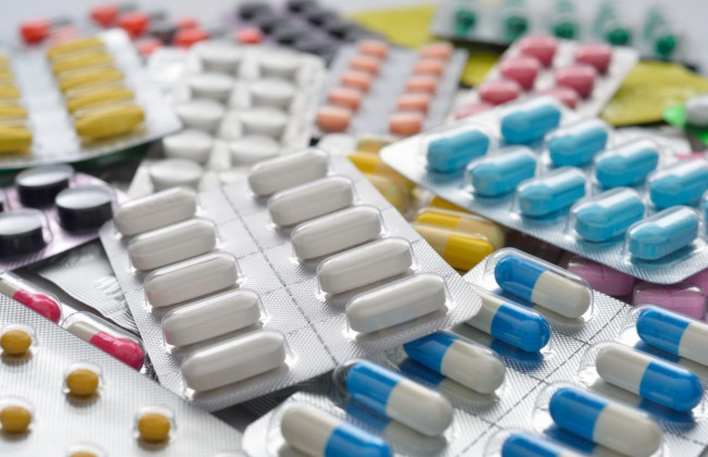 З 2025 року українці отримуватимуть ліки безоплатно в будь-якій аптеці