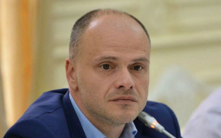 С 1 января все медучреждения и государственные учреждения начнут работать исключительно через Программу медгарантий — Михаил Радуцкий