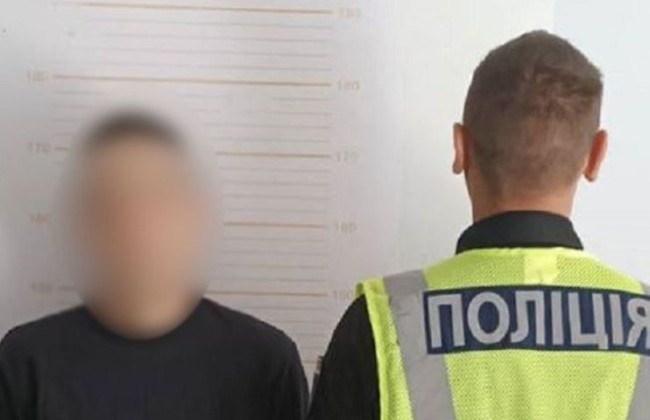 В Киеве суд наказал мужчину, который куском разбитого стекла едва не зарезал коллегу